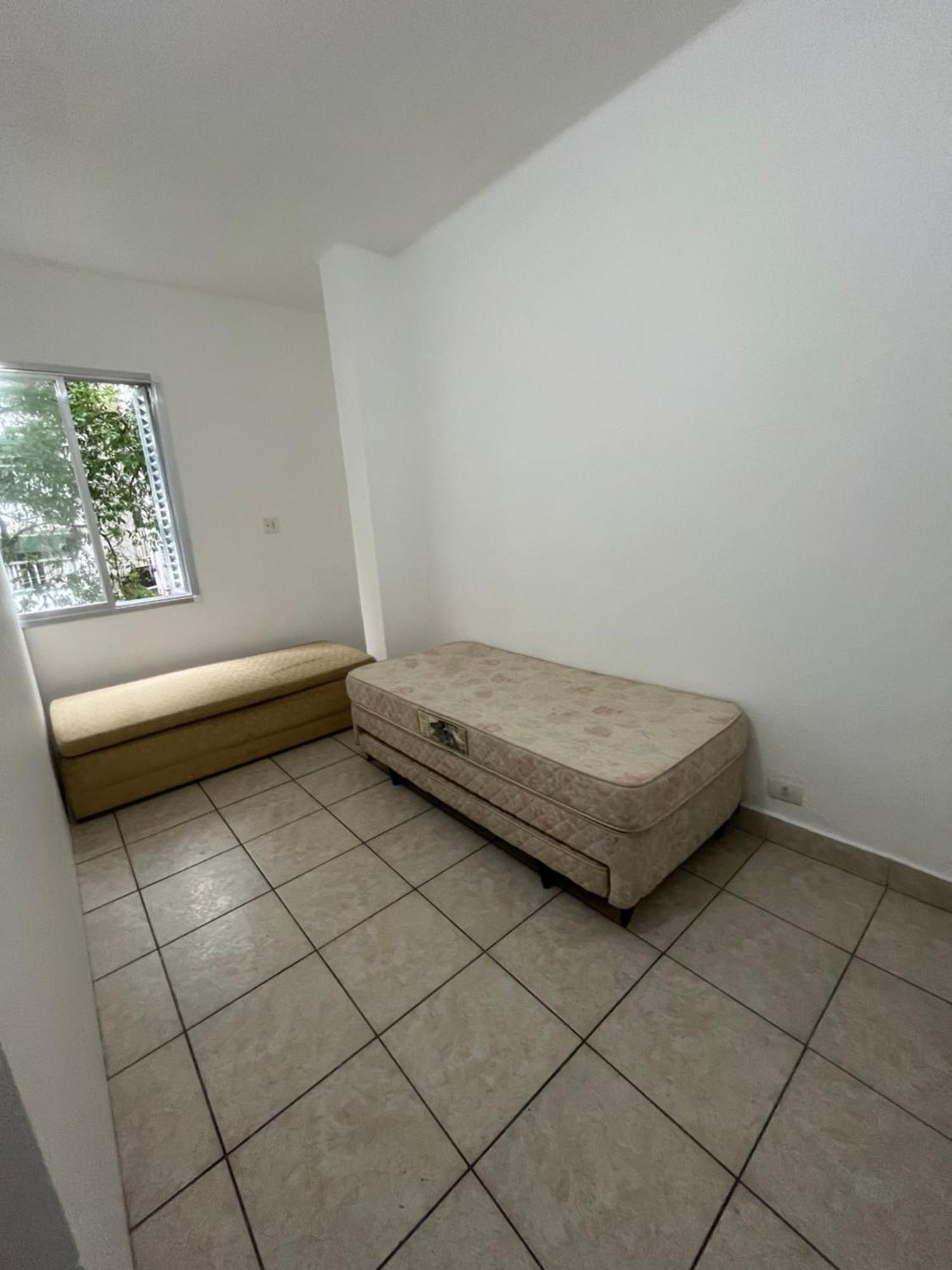 Na Com Varanda * Santos (Sao Paulo)