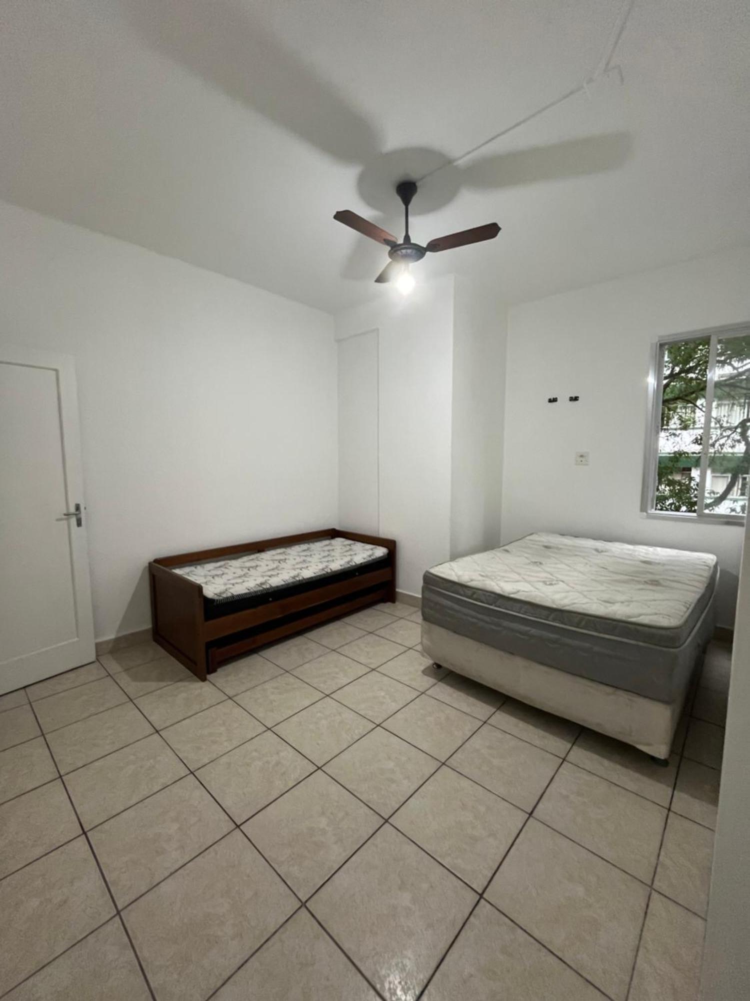 Na Com Varanda Apartment *